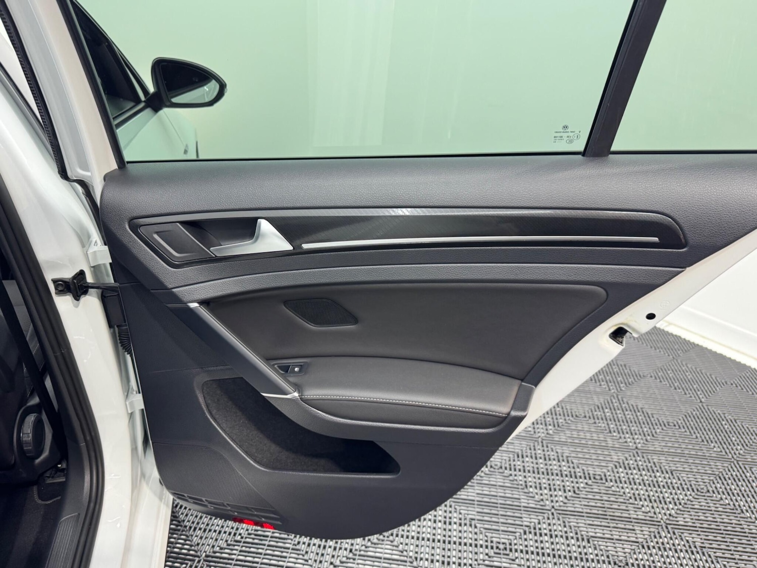 Used Volkswagen Golf 2019 for sale - 76671229: Photo 53