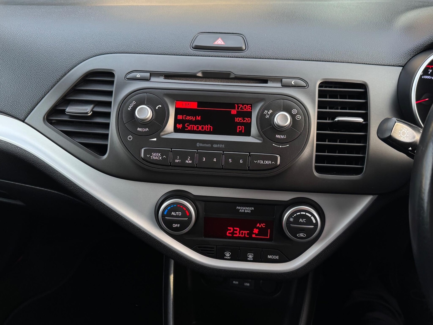 Used Kia Picanto 2016 for sale - 76336666: Photo 11