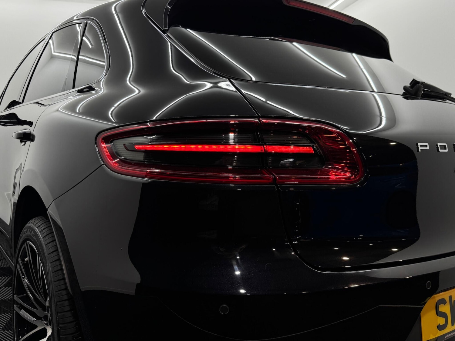 Used Porsche Macan 2016 for sale - 76498675: Photo 51