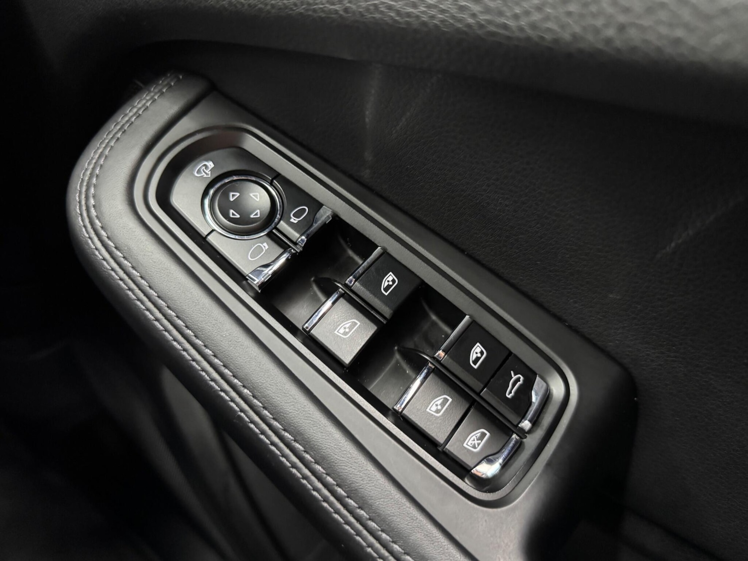 Used Porsche Macan 2016 for sale - 76498675: Photo 59