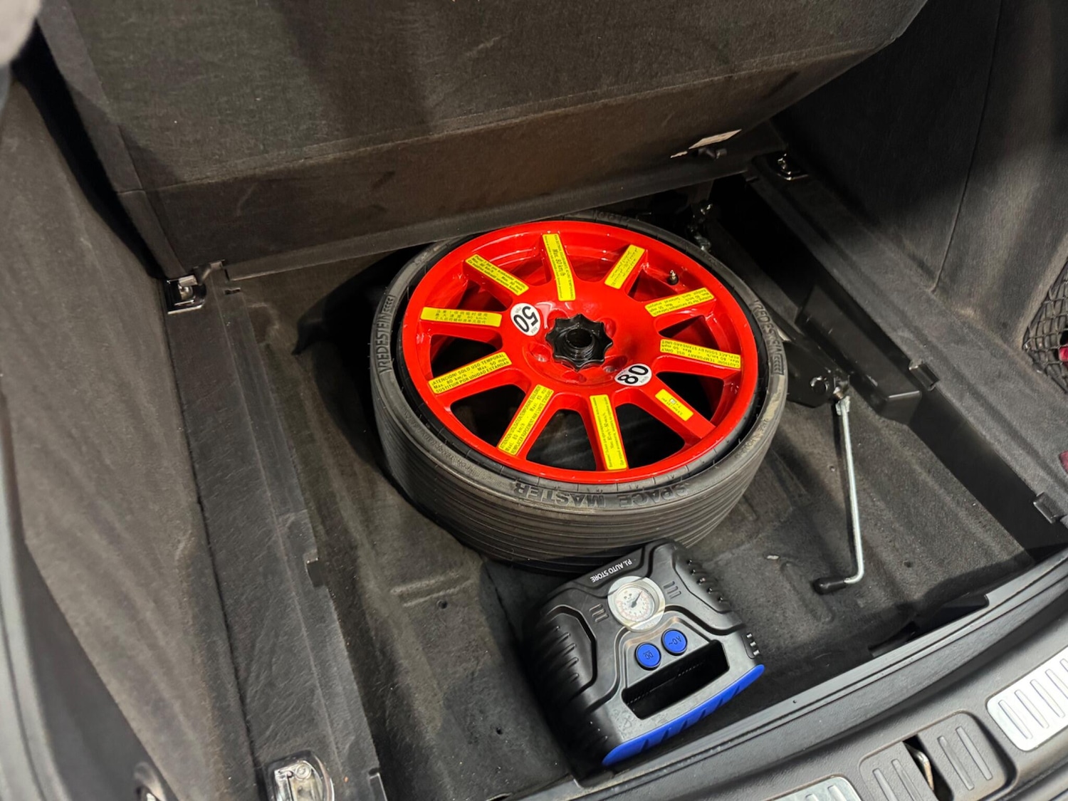 Used Porsche Macan 2016 for sale - 76498675: Photo 63