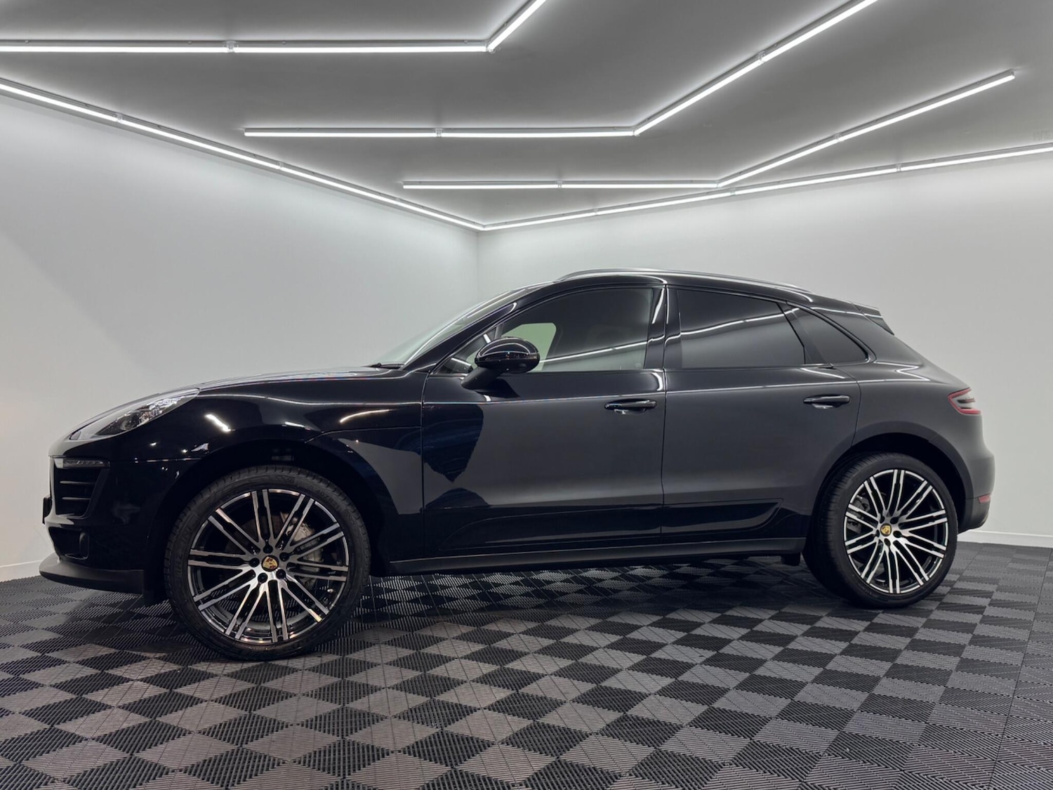 Used Porsche Macan 2016 for sale - 76498675: Photo 8