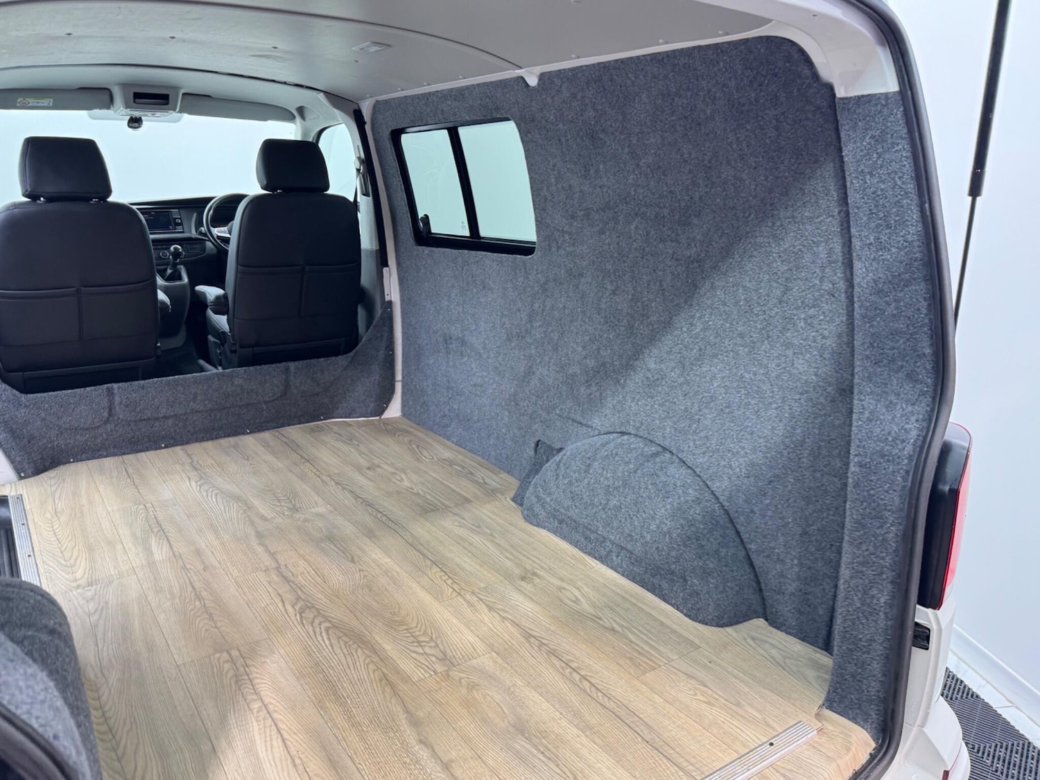 Used Volkswagen Transporter 2023 for sale - 76633985: Photo 14