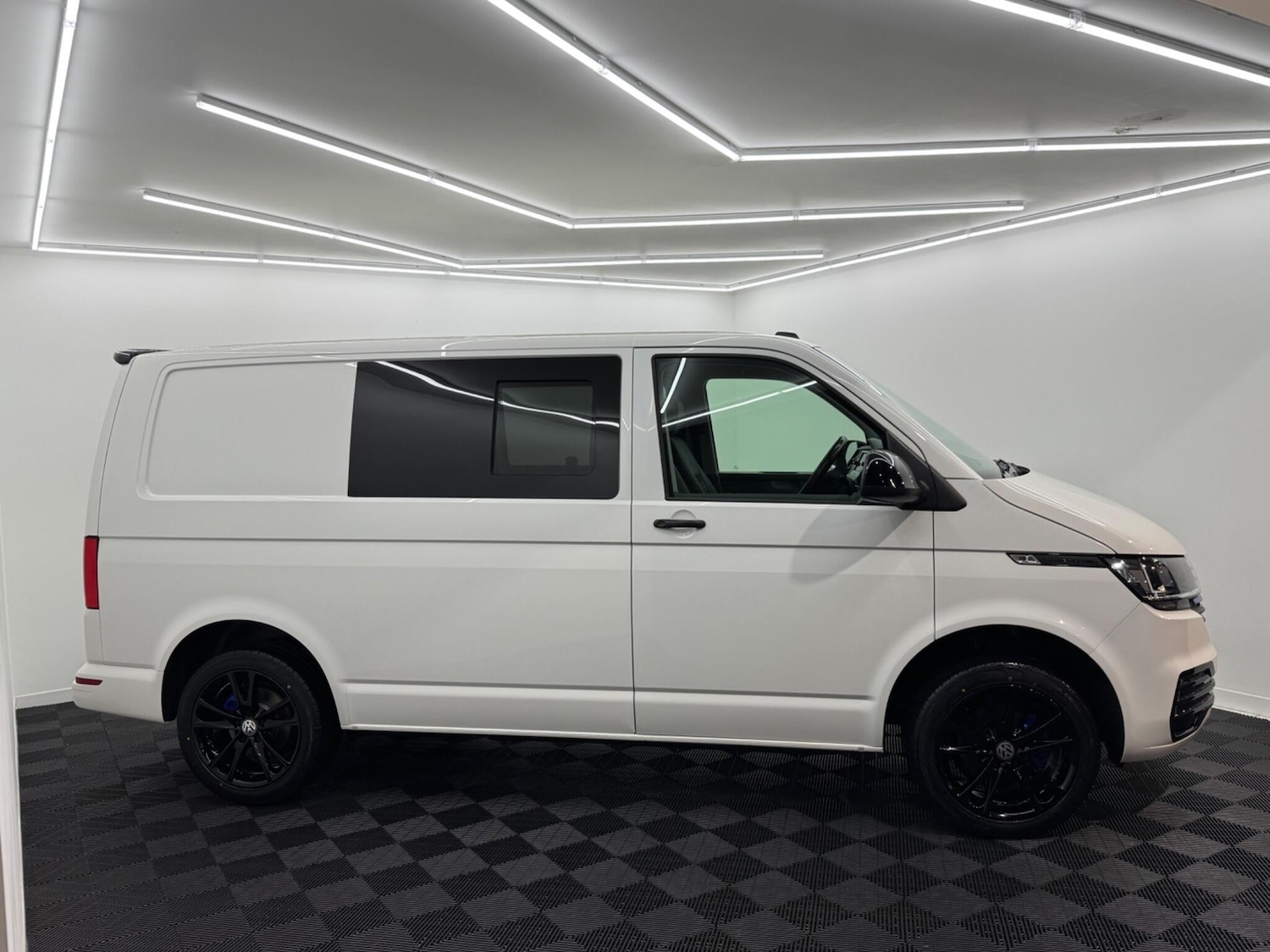 Used Volkswagen Transporter 2023 for sale - 76633985: Photo 28