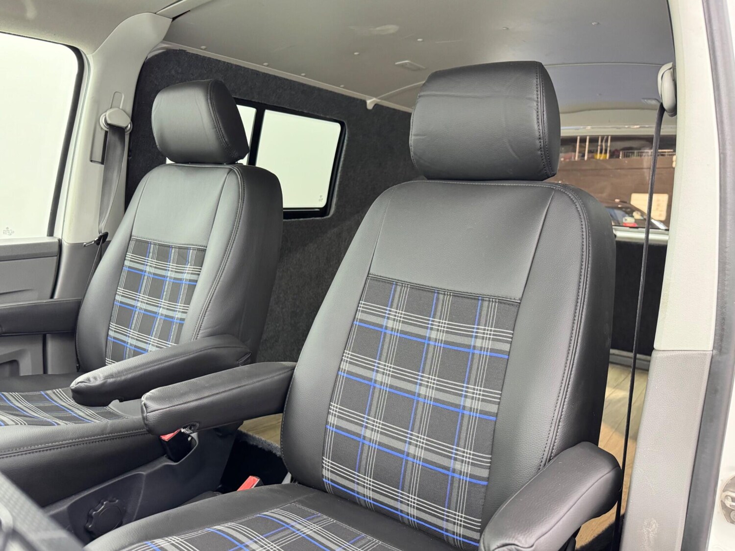 Used Volkswagen Transporter 2023 for sale - 76633985: Photo 49