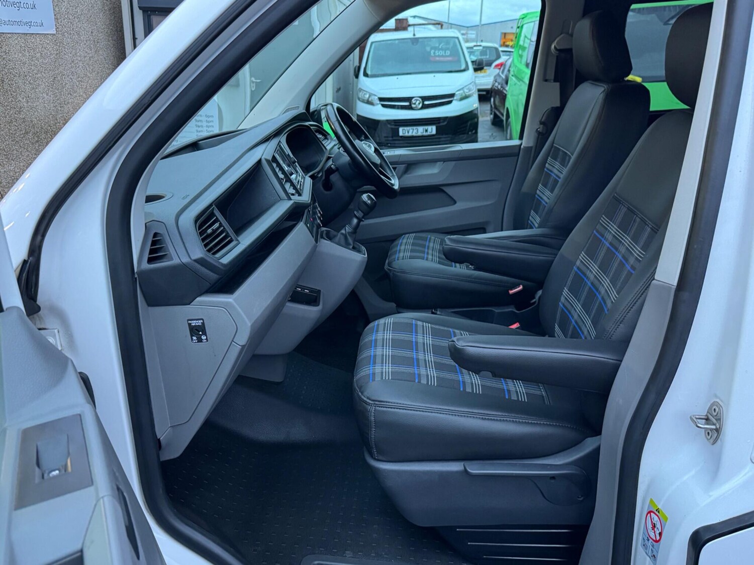 Used Volkswagen Transporter 2023 for sale - 76633985: Photo 53