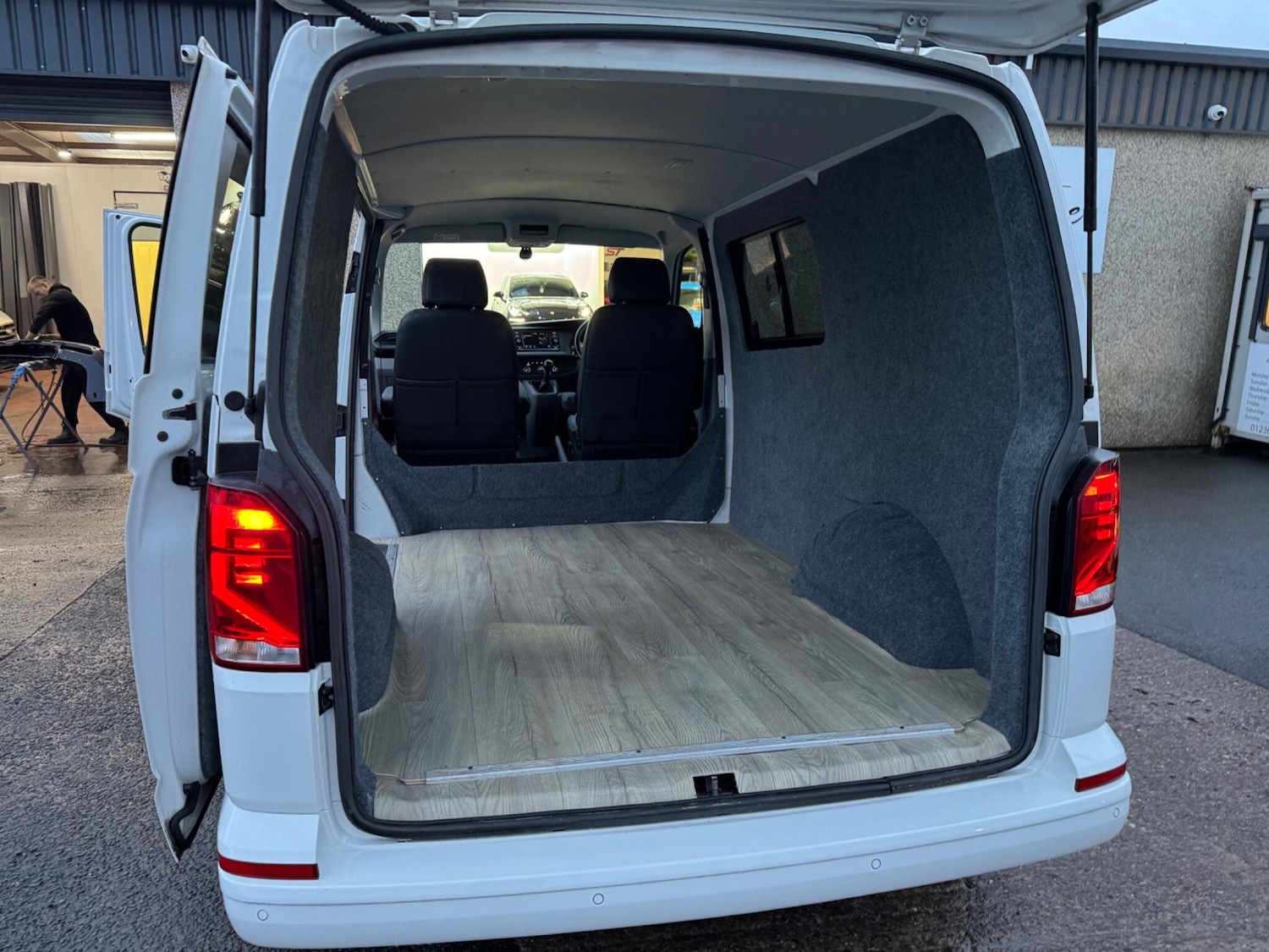 Used Volkswagen Transporter 2023 for sale - 76633985: Photo 6