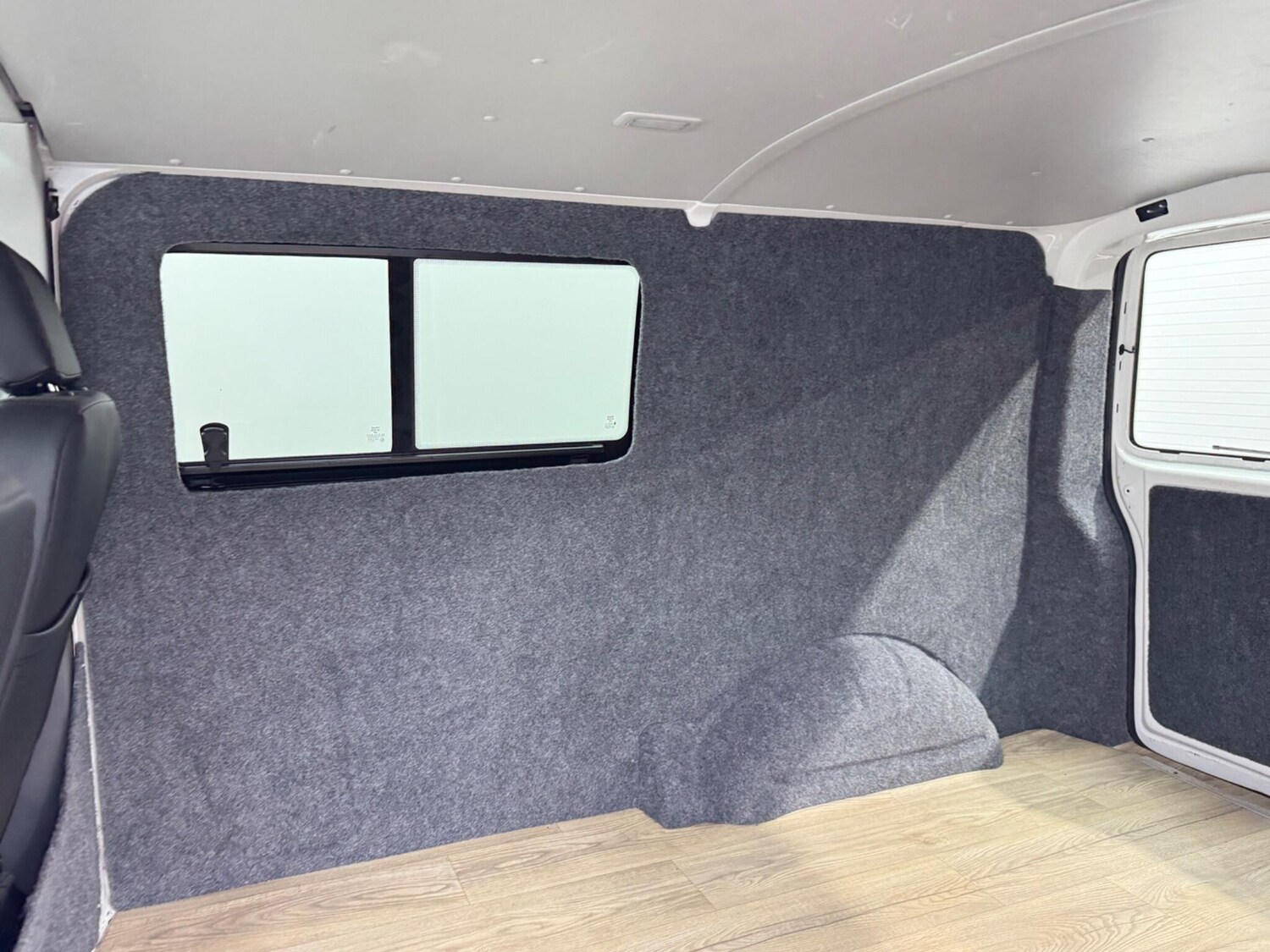 Used Volkswagen Transporter 2023 for sale - 76633985: Photo 61