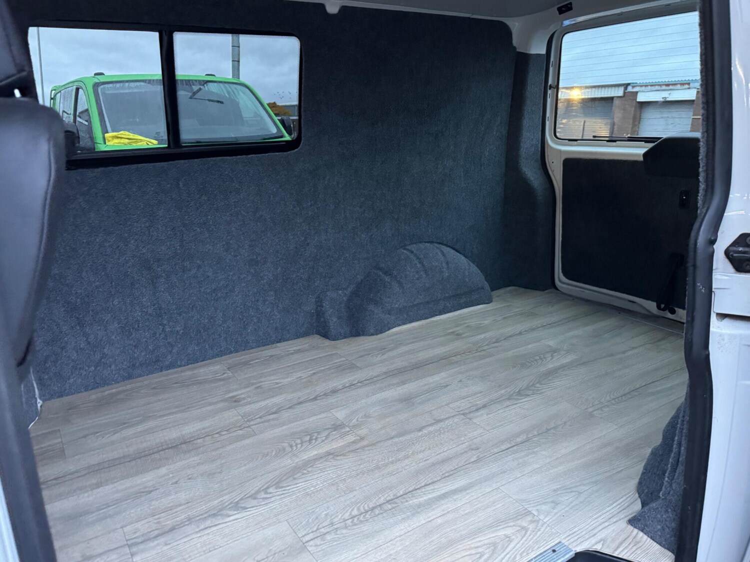 Used Volkswagen Transporter 2023 for sale - 76633985: Photo 63