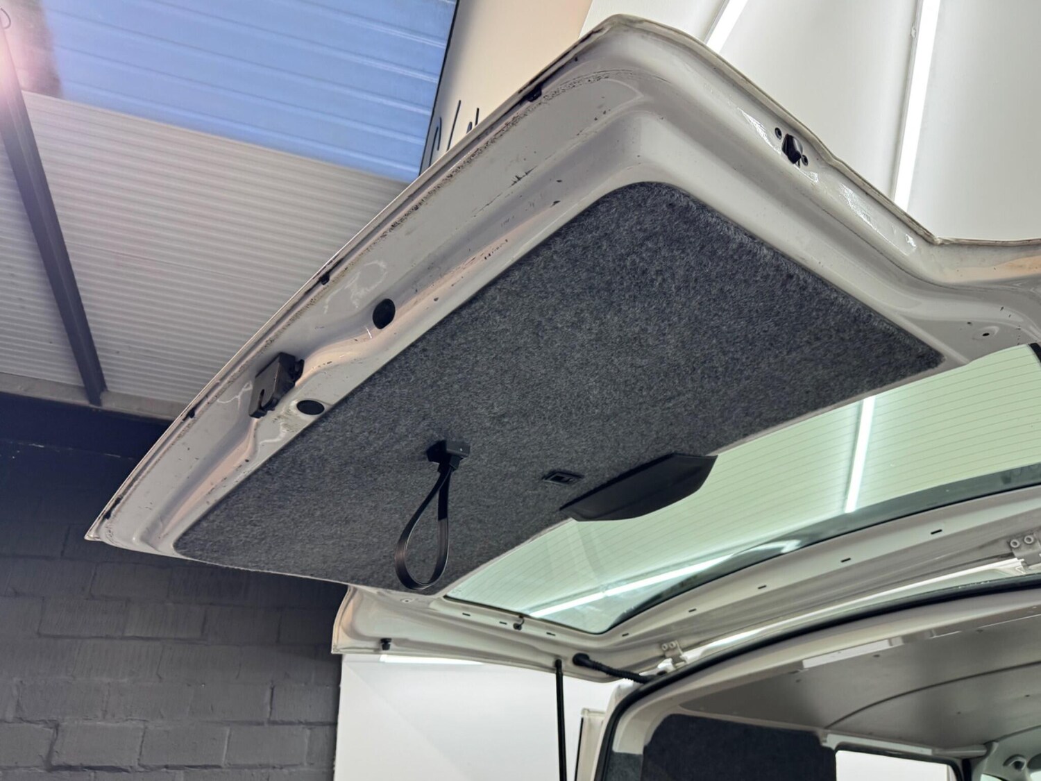 Used Volkswagen Transporter 2023 for sale - 76633985: Photo 76