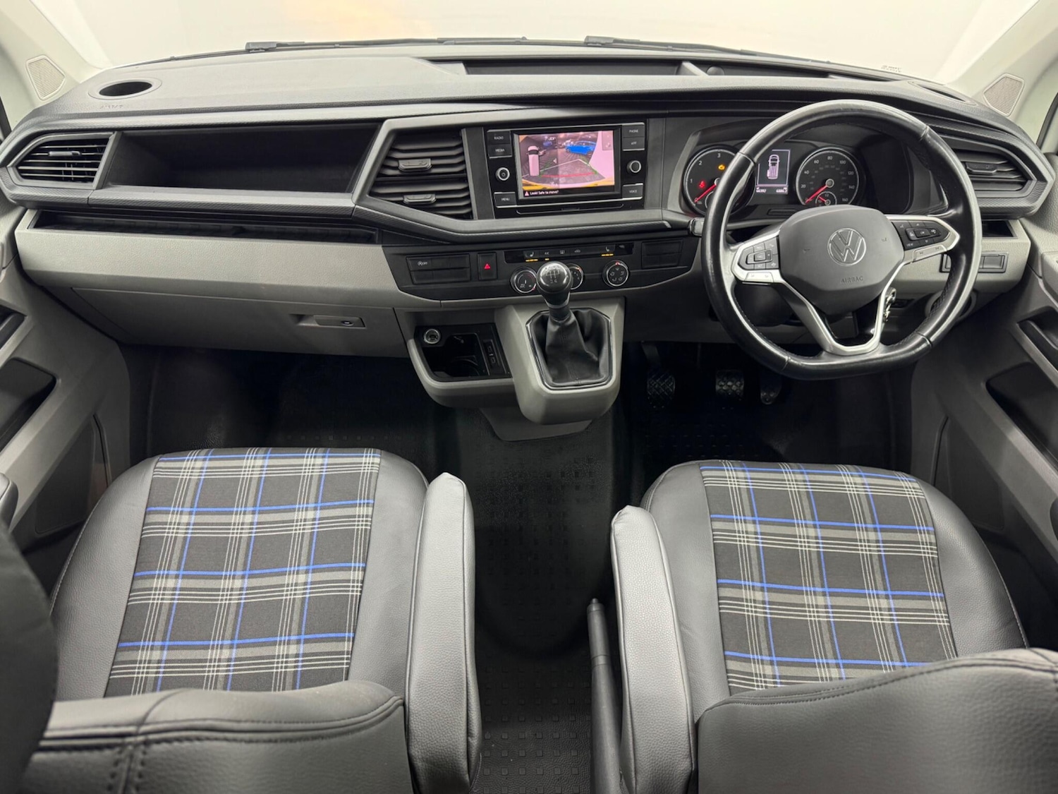 Used Volkswagen Transporter 2023 for sale - 76633985: Photo 9