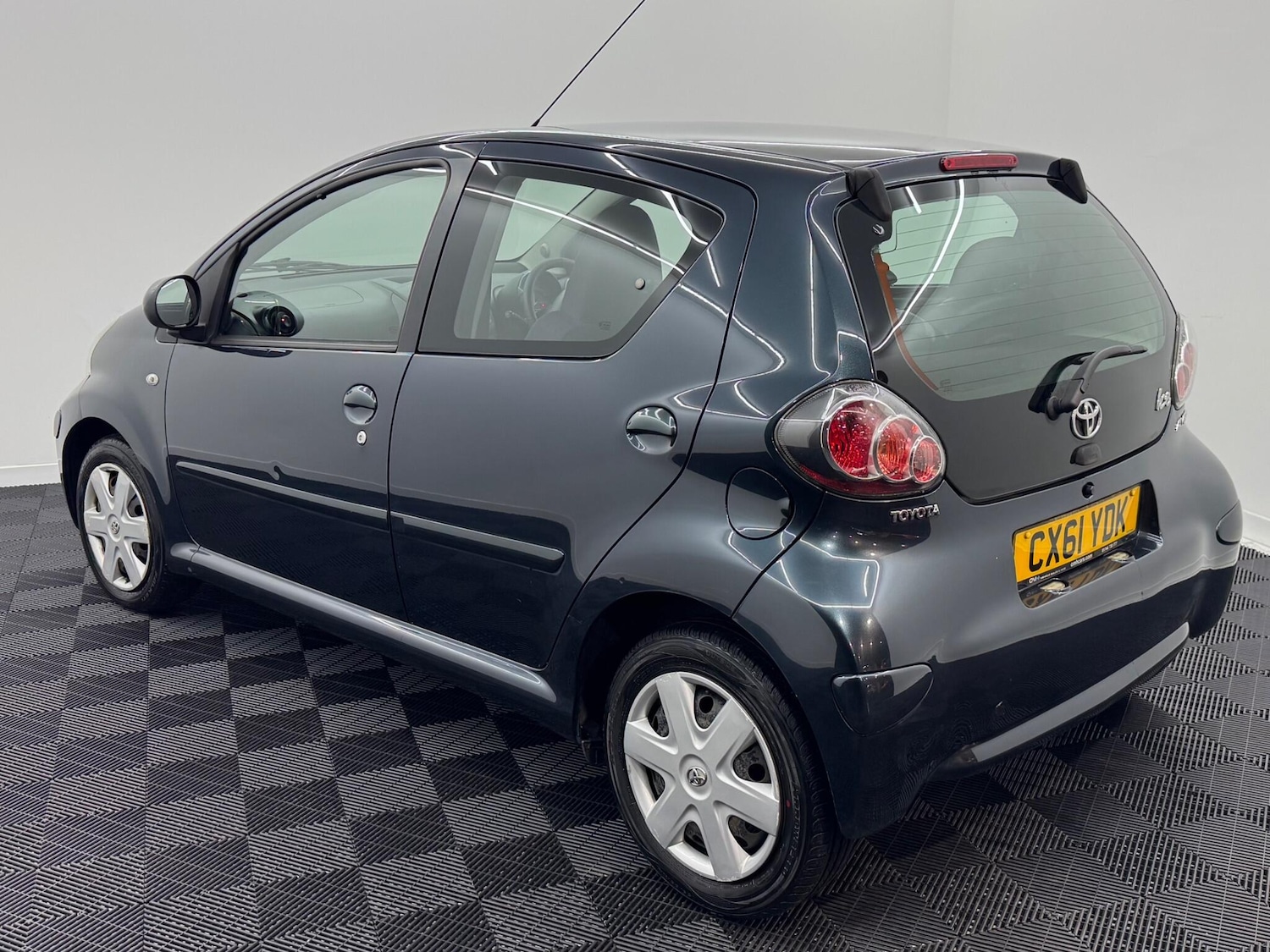 Used Toyota AYGO for sale - 77279755: Photo 15