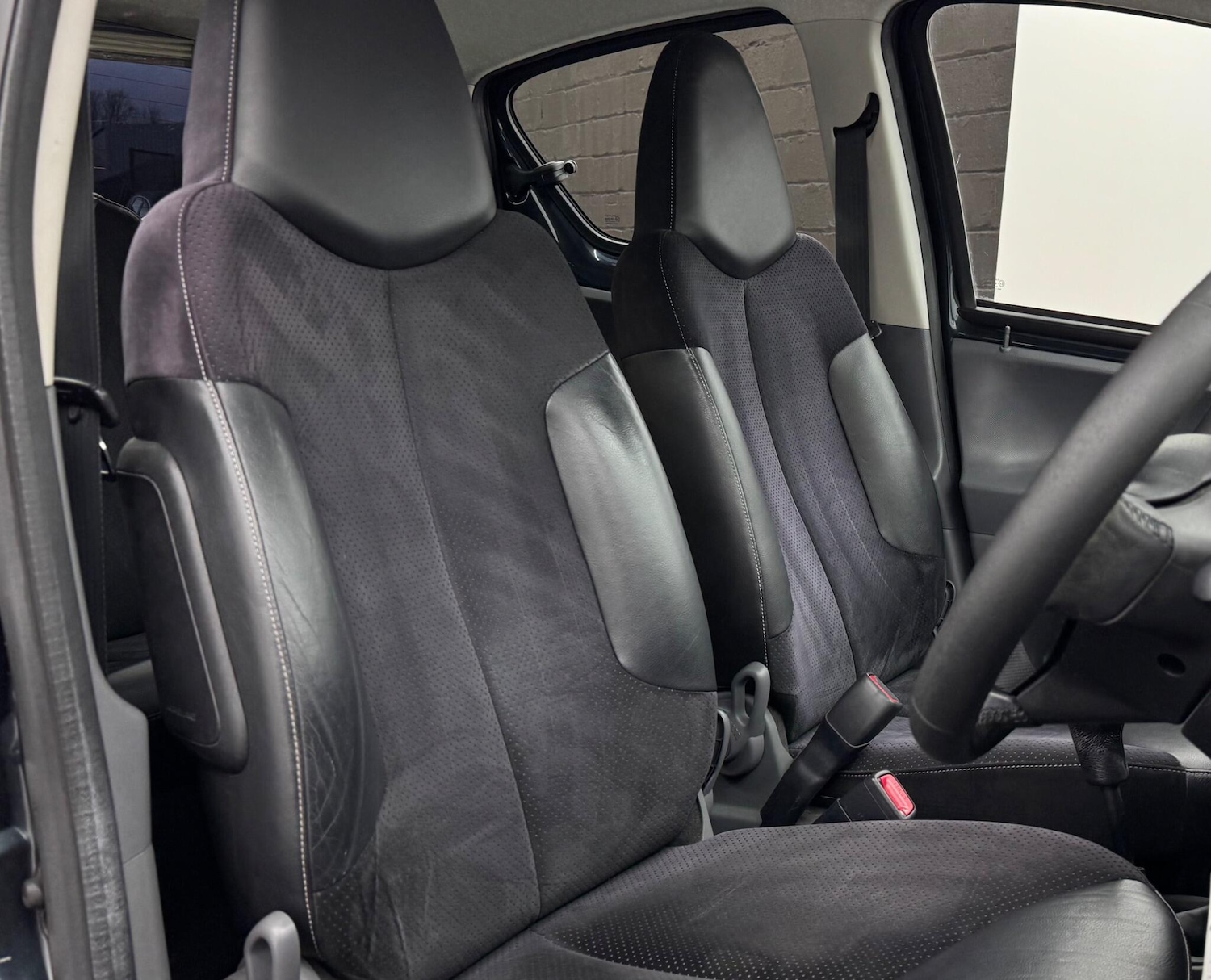 Used Toyota AYGO for sale - 77279755: Photo 20