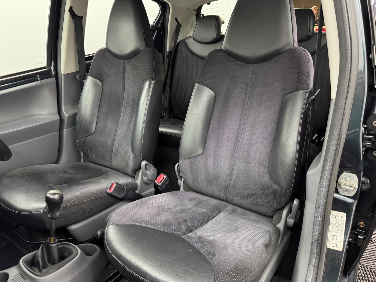 Used Toyota AYGO for sale - 77279755: Photo 4