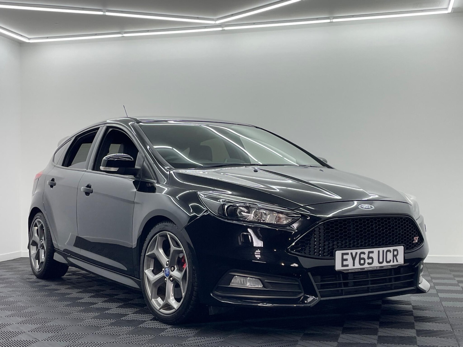 Used Ford Focus 2015 for sale - 76108578: Photo 1