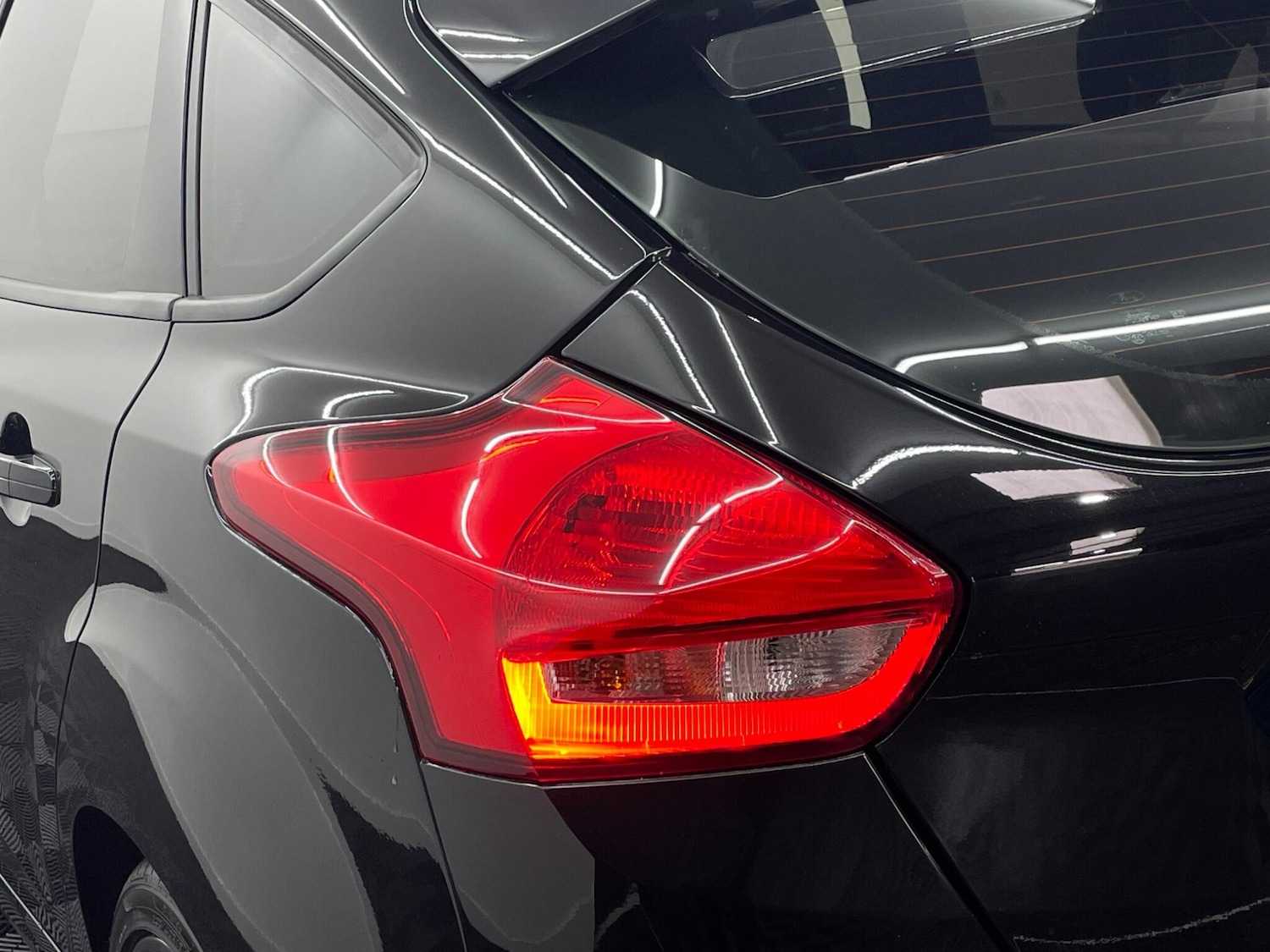 Used Ford Focus 2015 for sale - 76108578: Photo 23