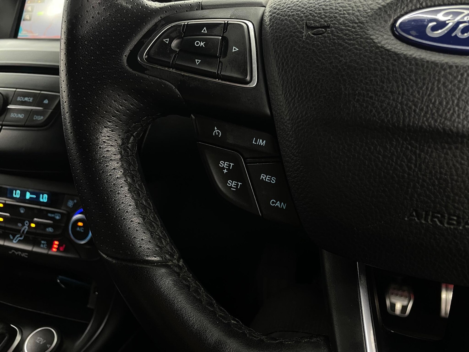 Used Ford Focus 2015 for sale - 76108578: Photo 29
