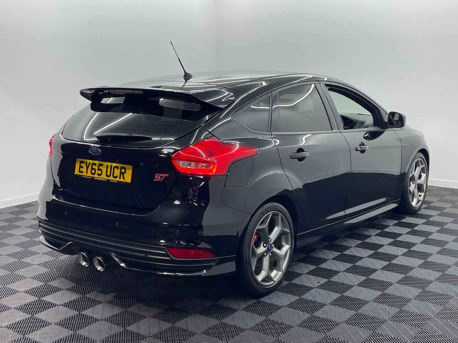Used Ford Focus 2015 for sale - 76108578: Photo 5