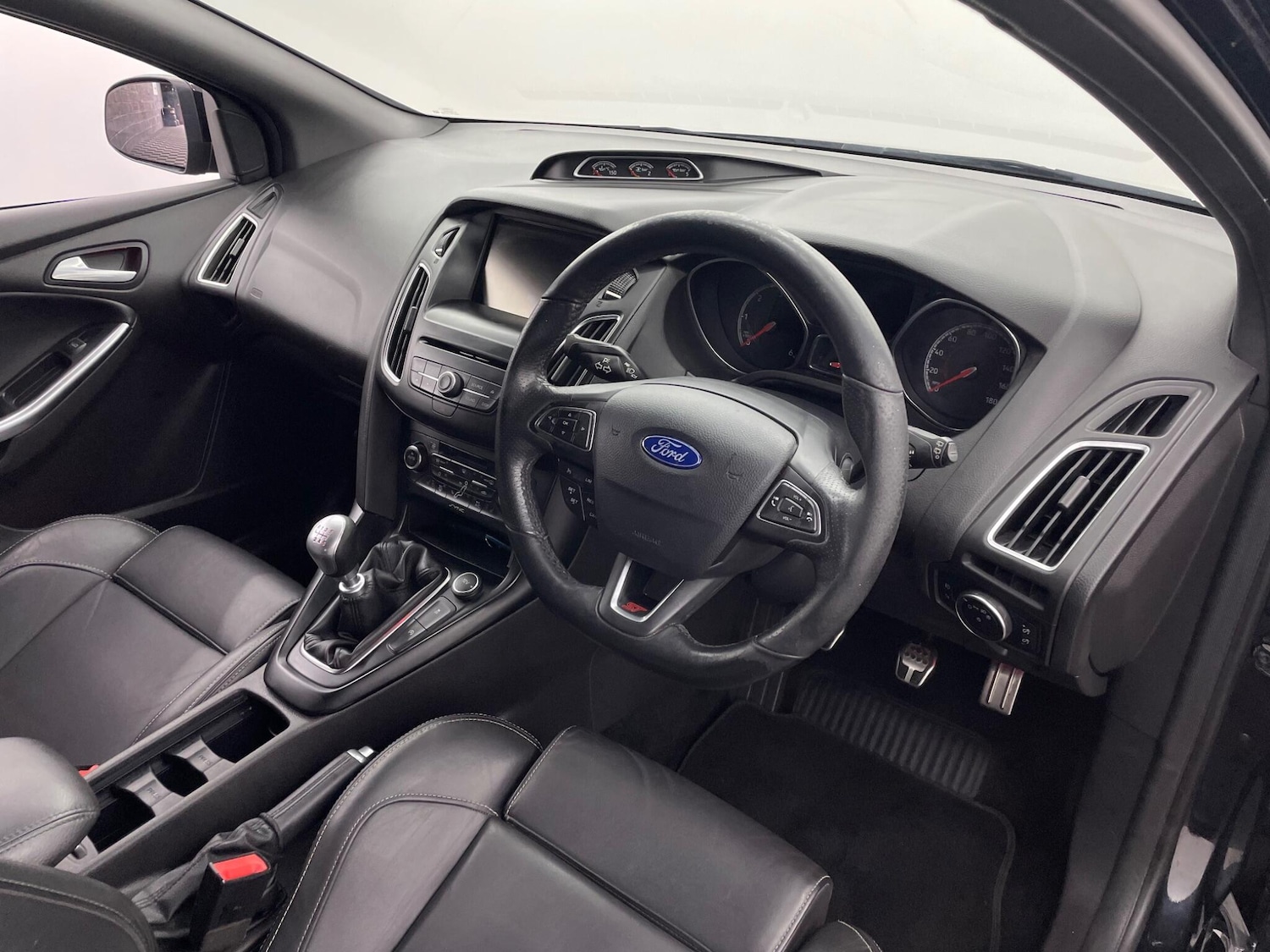 Used Ford Focus 2015 for sale - 76108578: Photo 6