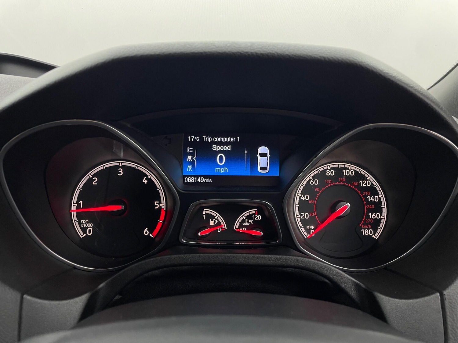 Used Ford Focus 2015 for sale - 76108578: Photo 8