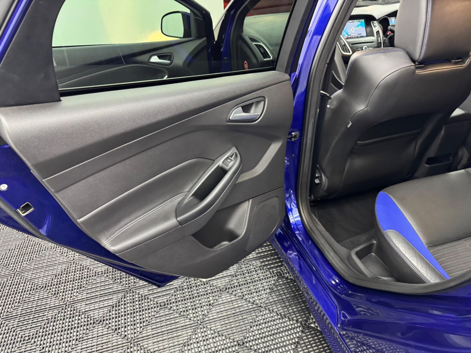 Used Ford Focus 2016 for sale - 76912733: Photo 45