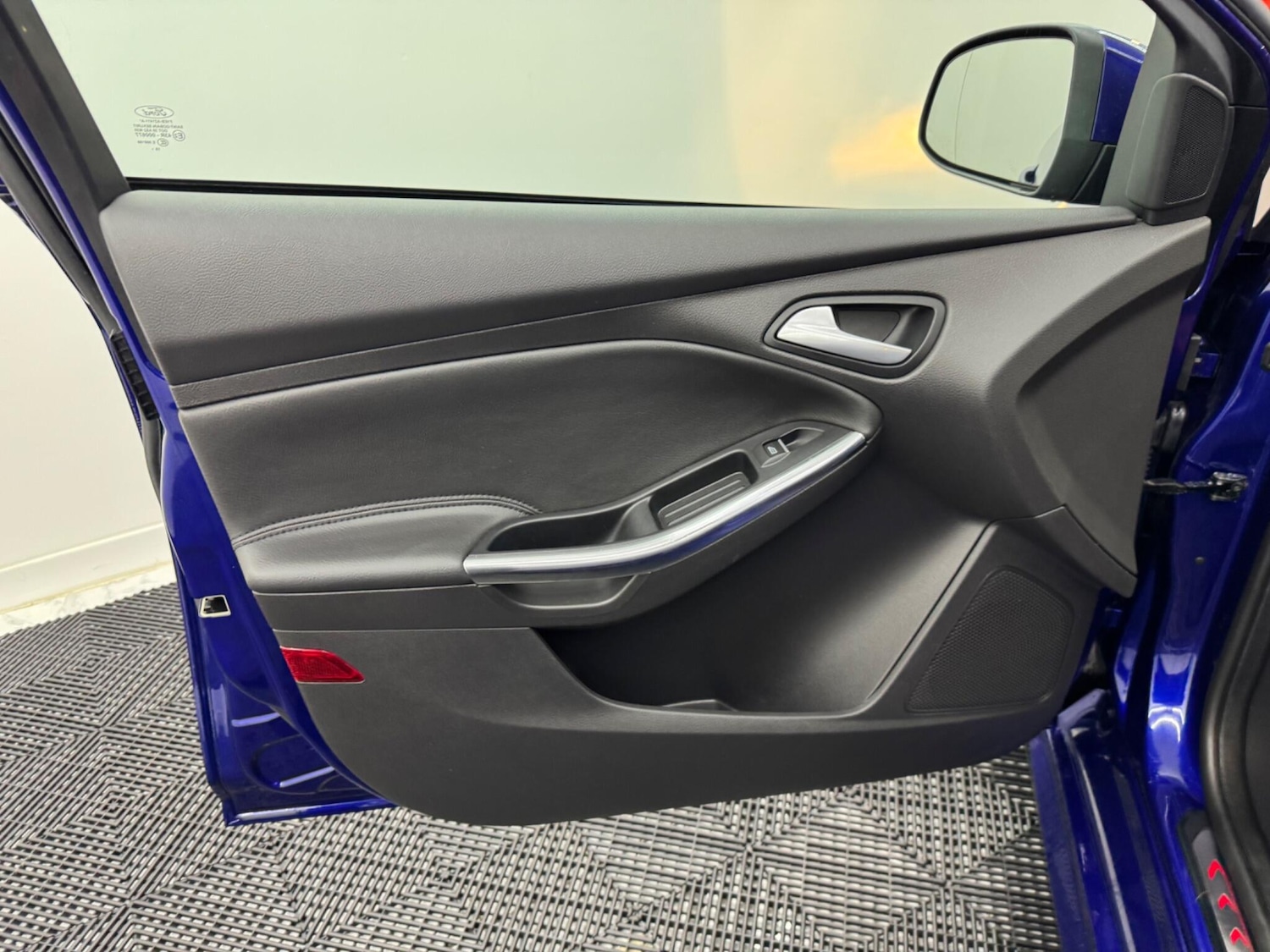 Used Ford Focus 2016 for sale - 76912733: Photo 47