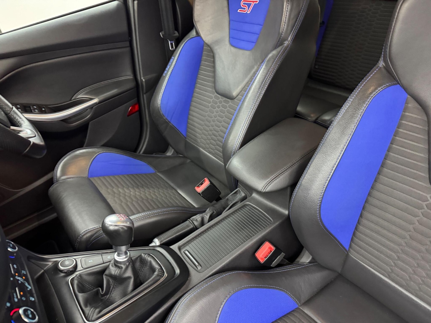 Used Ford Focus 2016 for sale - 76912733: Photo 50