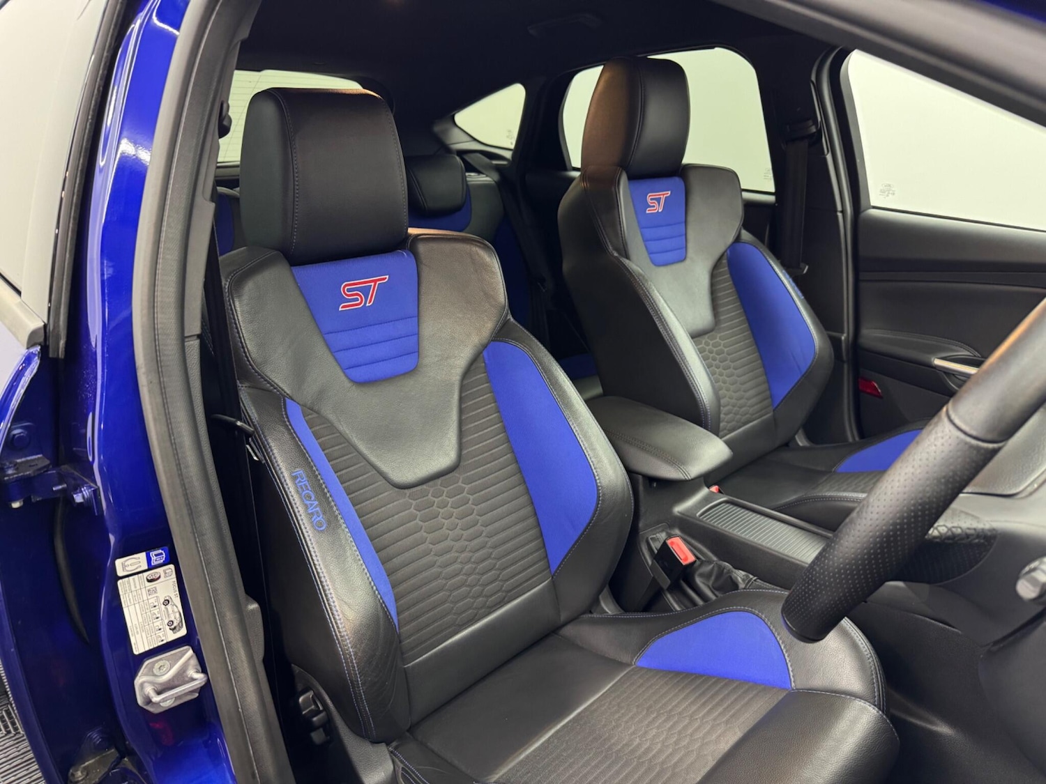 Used Ford Focus 2016 for sale - 76912733: Photo 8