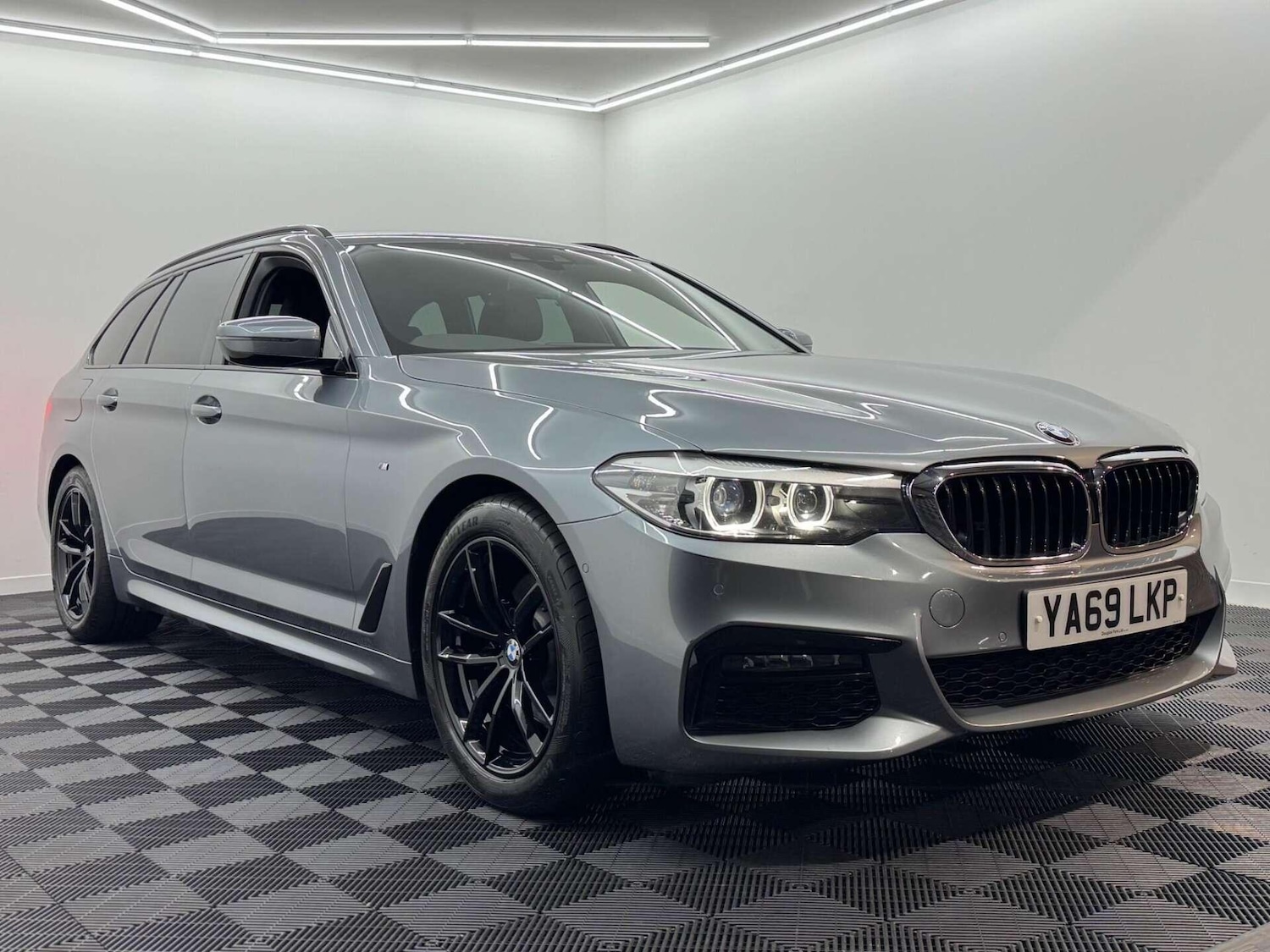 Used BMW 5 Series for sale - 77705109: Photo 15