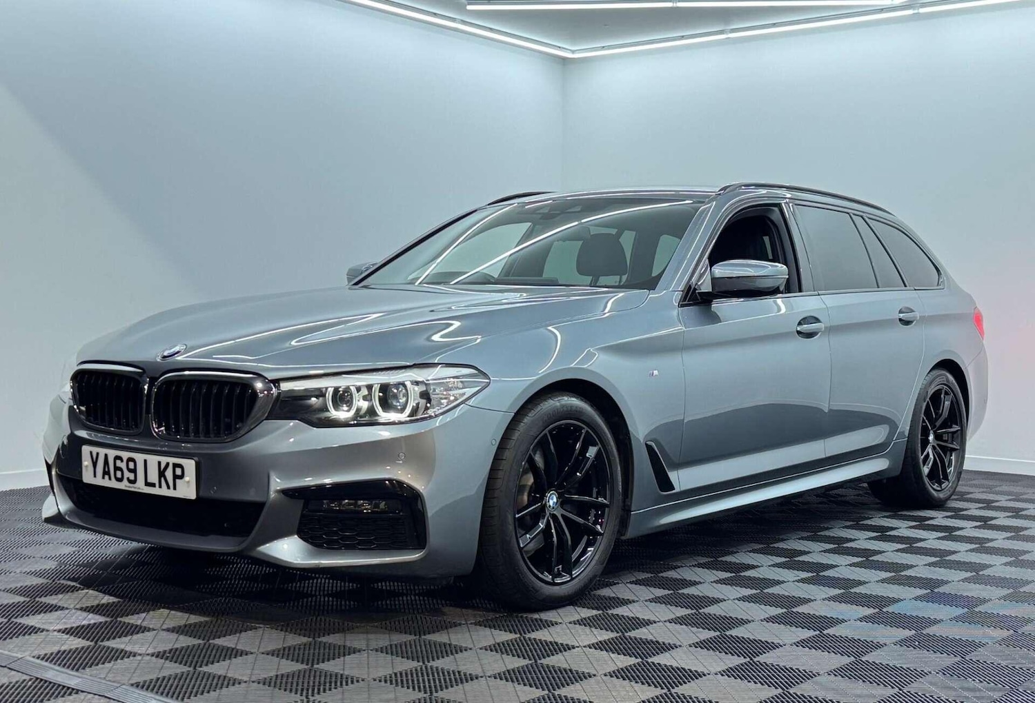 Used BMW 5 Series for sale - 77705109: Photo 21