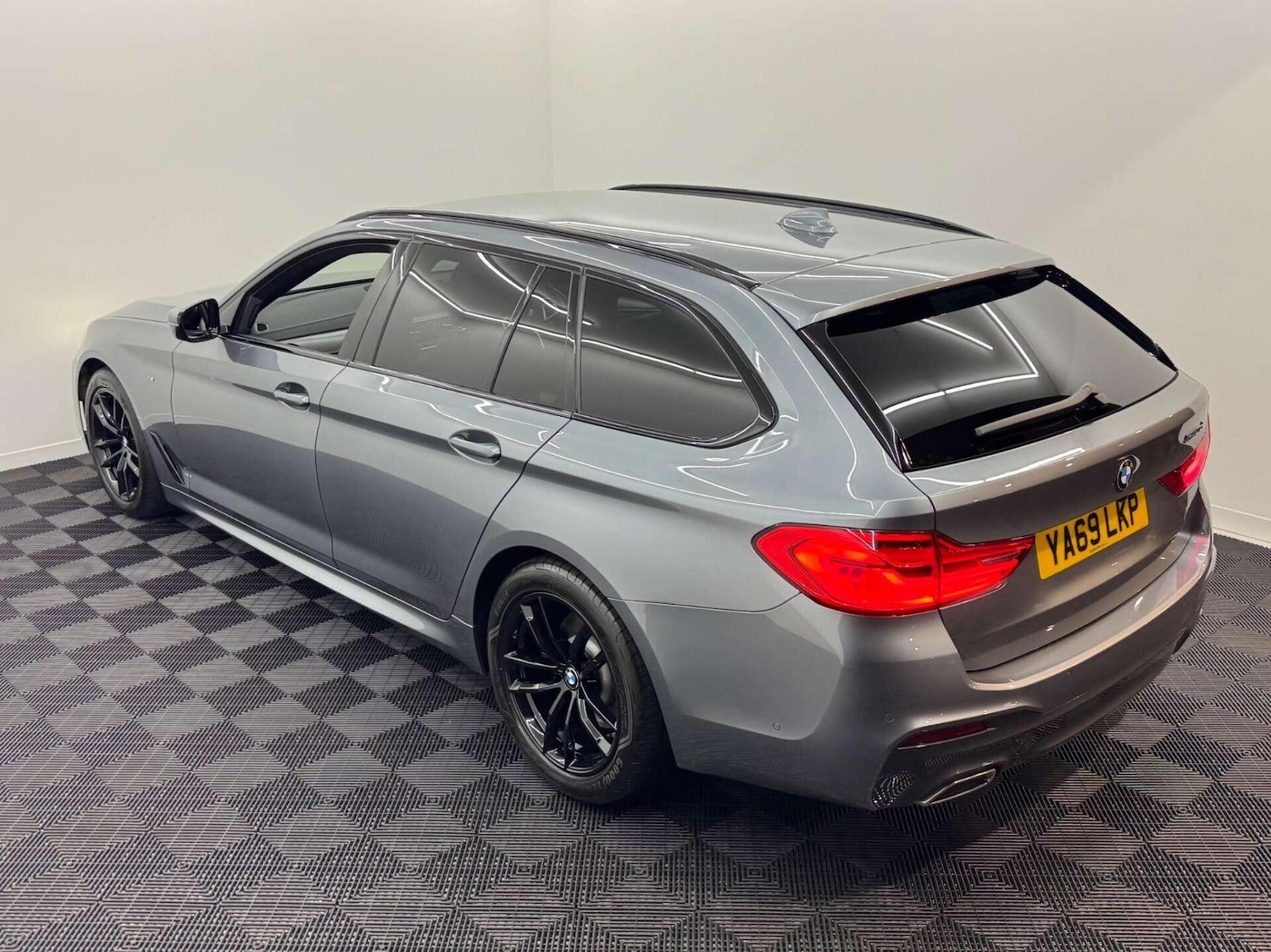 Used BMW 5 Series for sale - 77705109: Photo 23