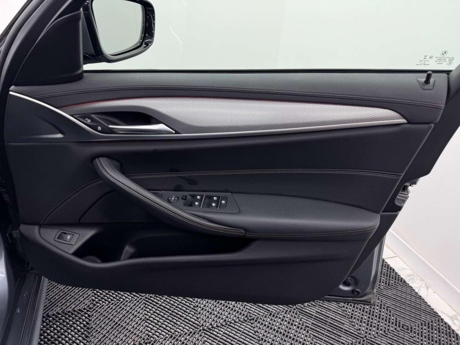 Used BMW 5 Series for sale - 77705109: Photo 38