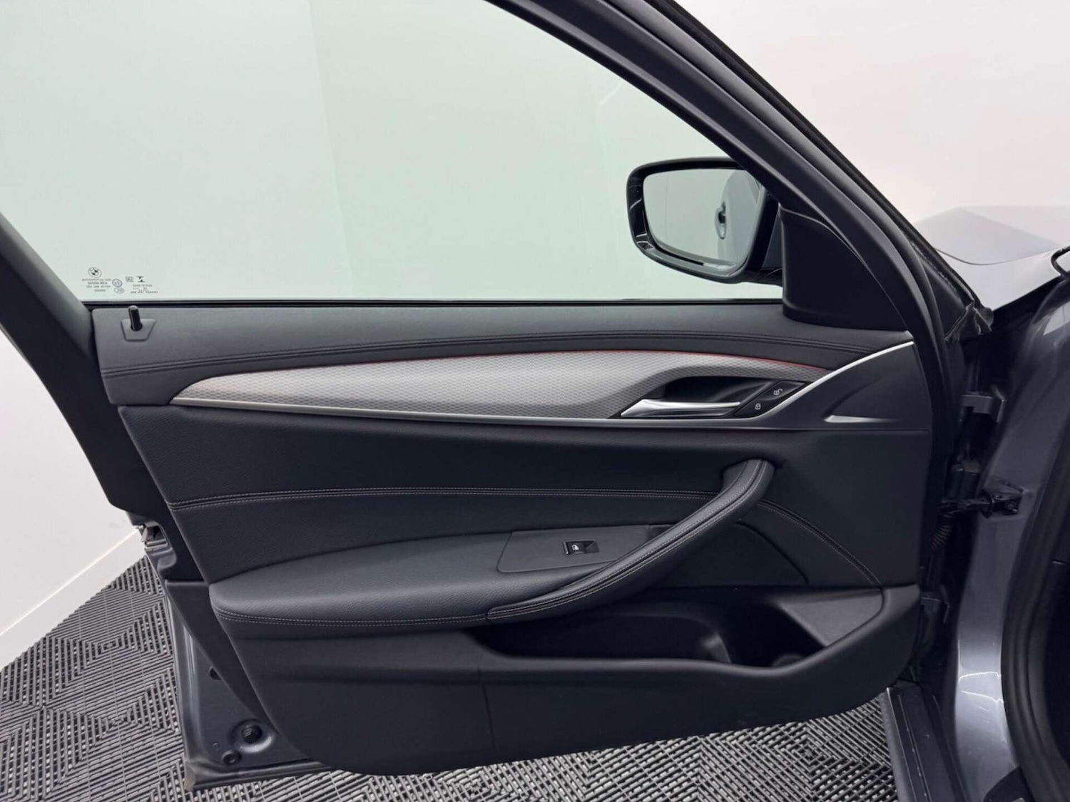 Used BMW 5 Series for sale - 77705109: Photo 41