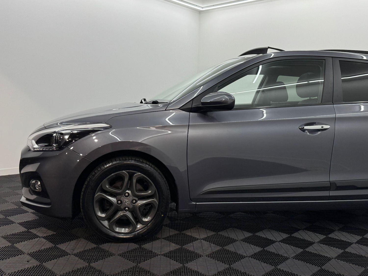 Used Hyundai i20 2018 for sale - 76043077: Photo 23