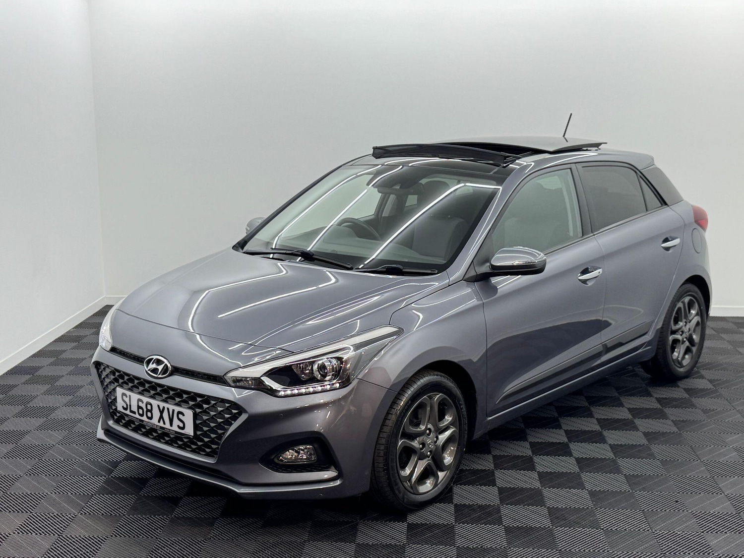 Used Hyundai i20 2018 for sale - 76043077: Photo 28