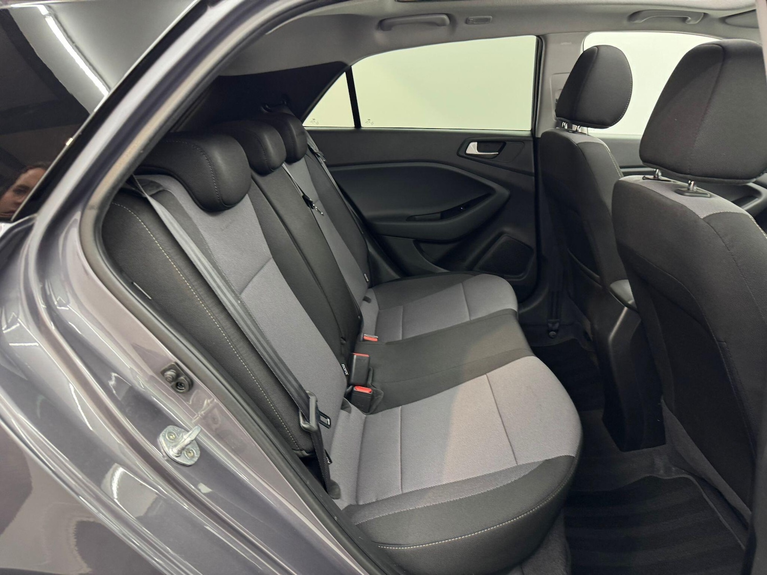 Used Hyundai i20 2018 for sale - 76043077: Photo 43