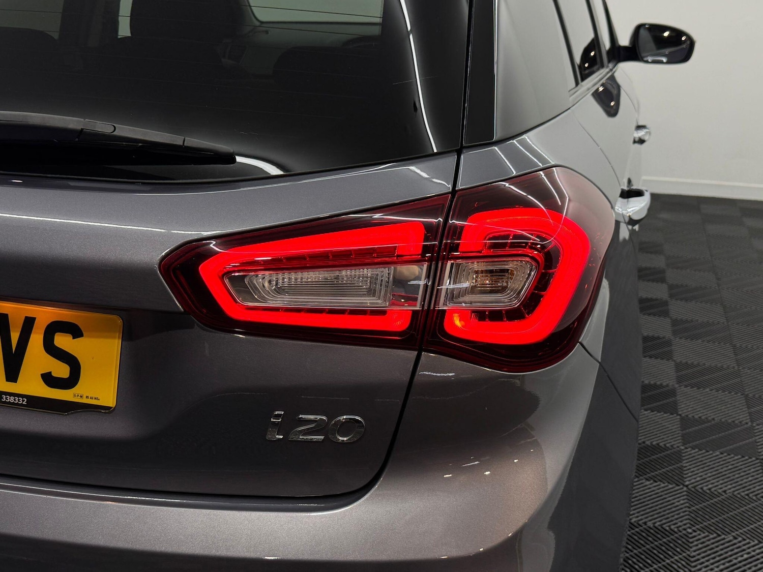 Used Hyundai i20 2018 for sale - 76043077: Photo 57