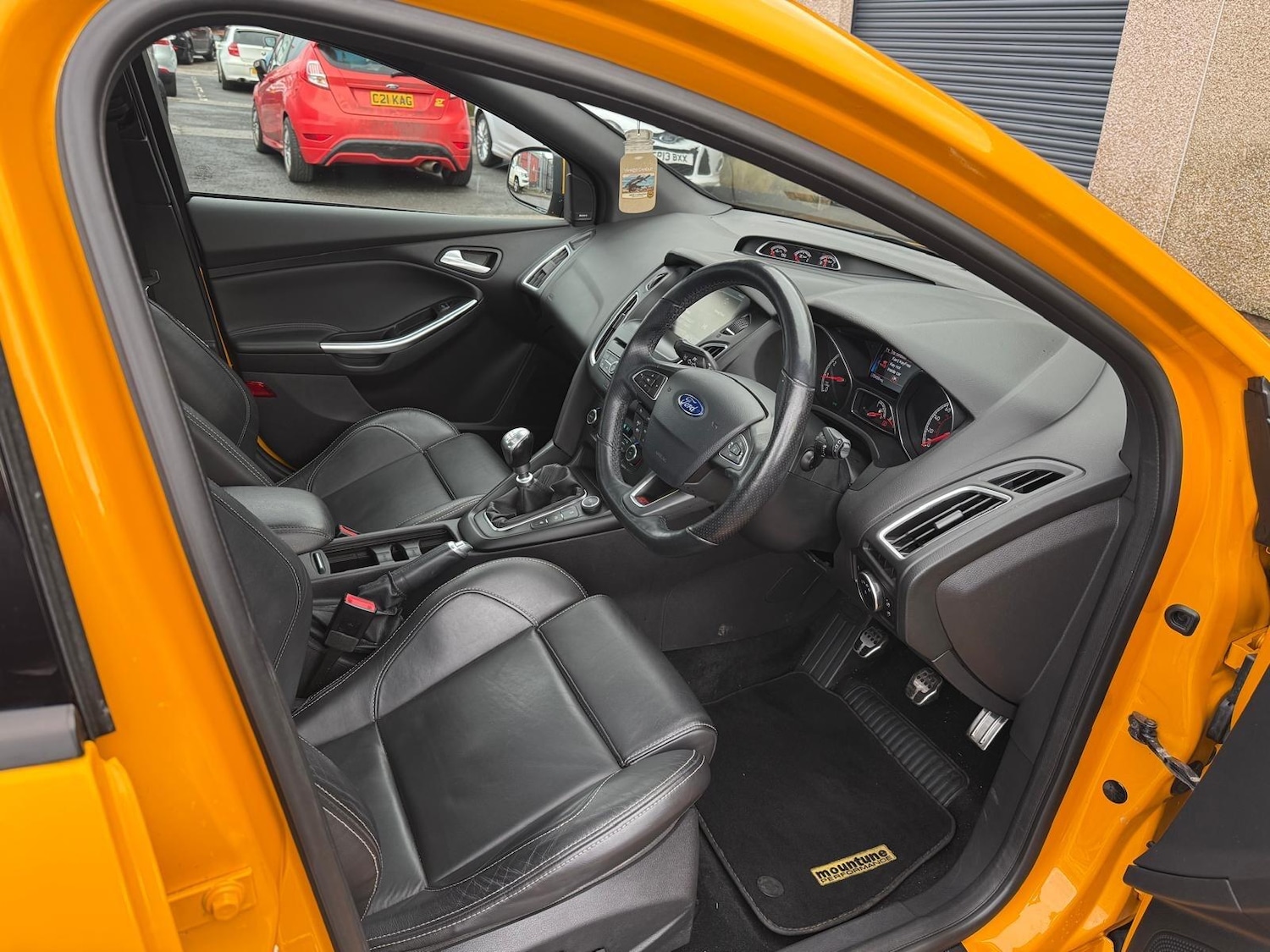 Used Ford Focus 2015 for sale - 77175666: Photo 15