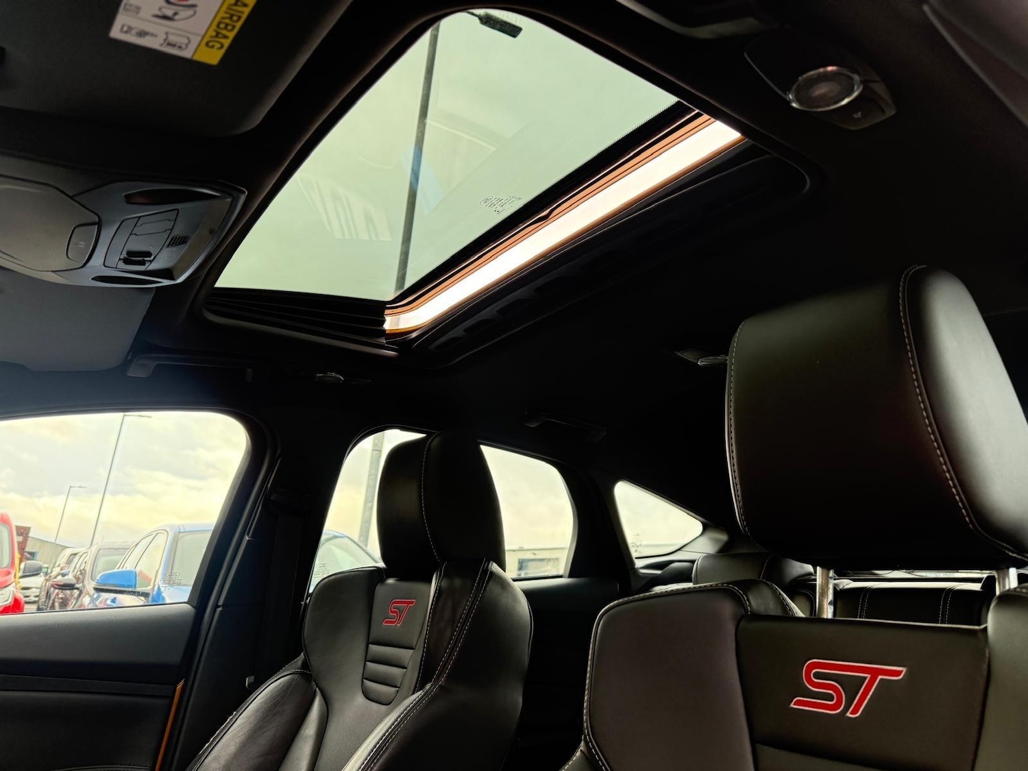 Used Ford Focus 2015 for sale - 77175666: Photo 16