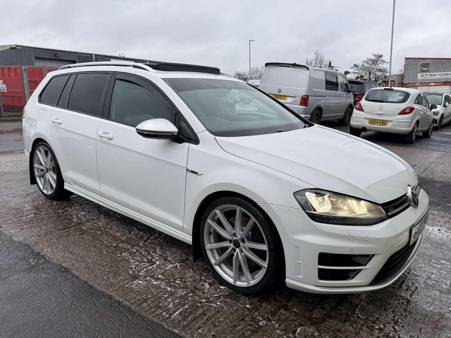 Used Volkswagen Golf for sale - 77683195: Photo 11