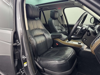 Used Land Rover Range Rover 2018 for sale - 79557956: Photo
