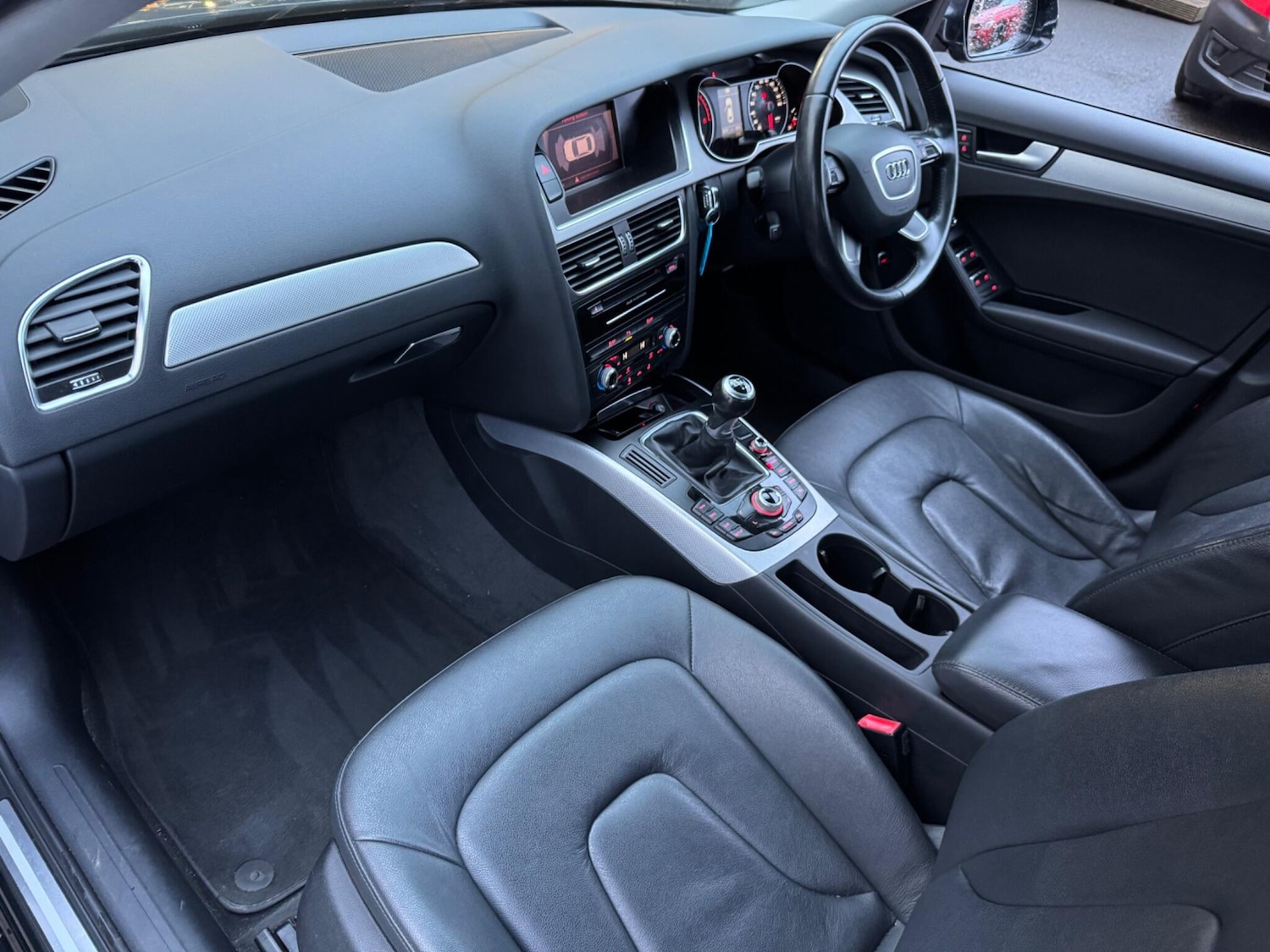 Used Audi A4 2012 for sale - 77425367: Photo 4