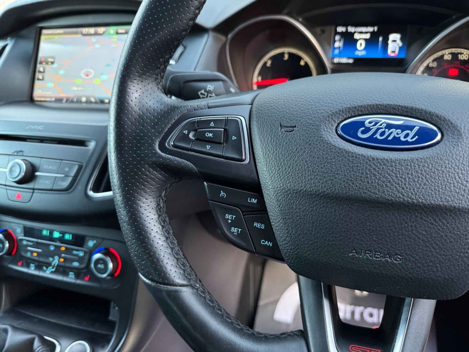 Used Ford Focus for sale - 76485170: Photo 14