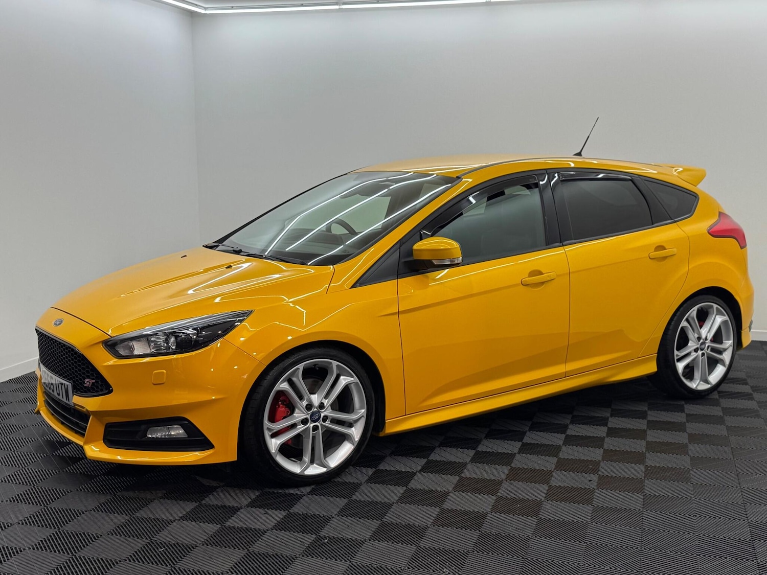 Used Ford Focus for sale - 76485170: Photo 25