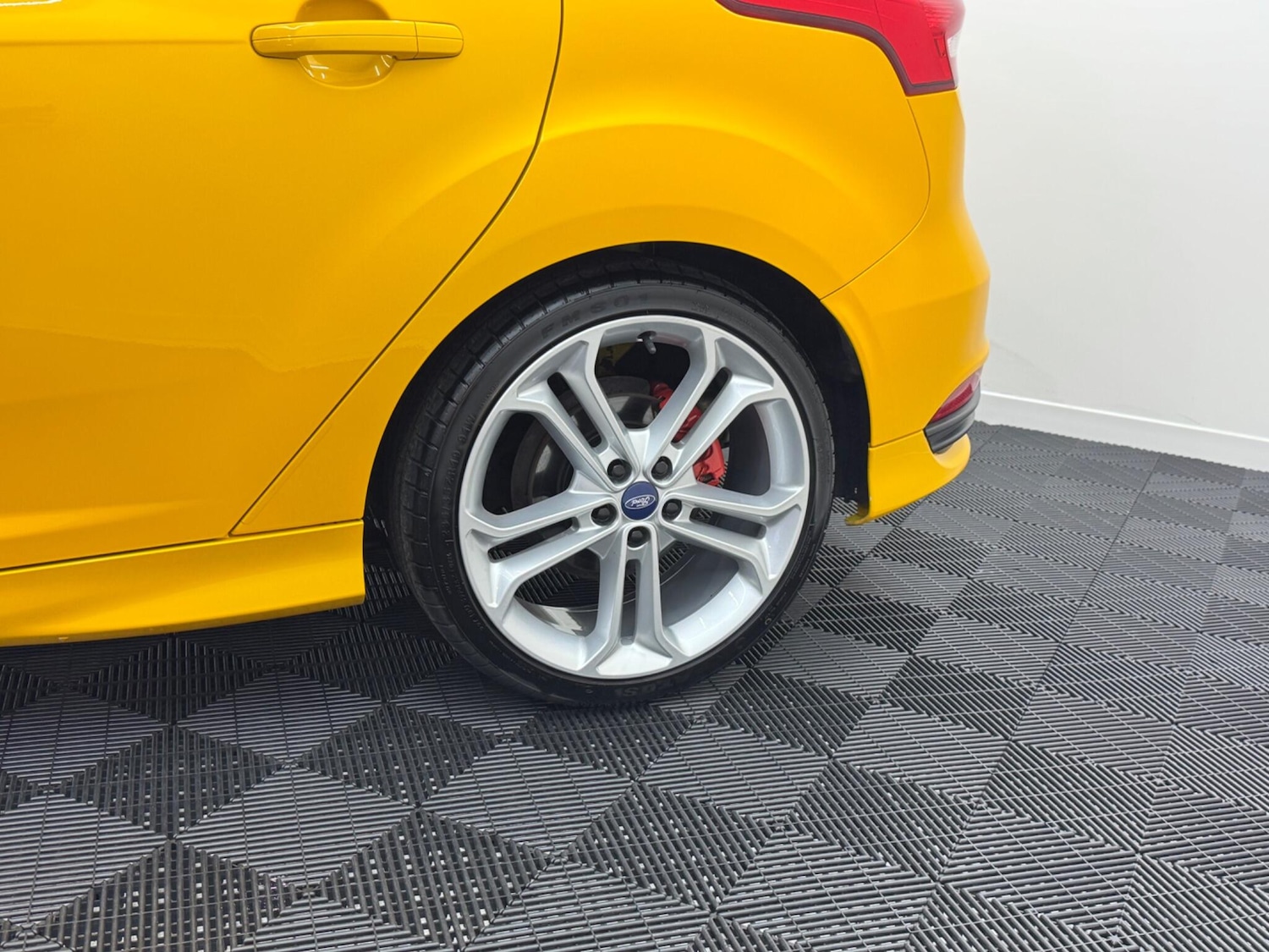 Used Ford Focus for sale - 76485170: Photo 29