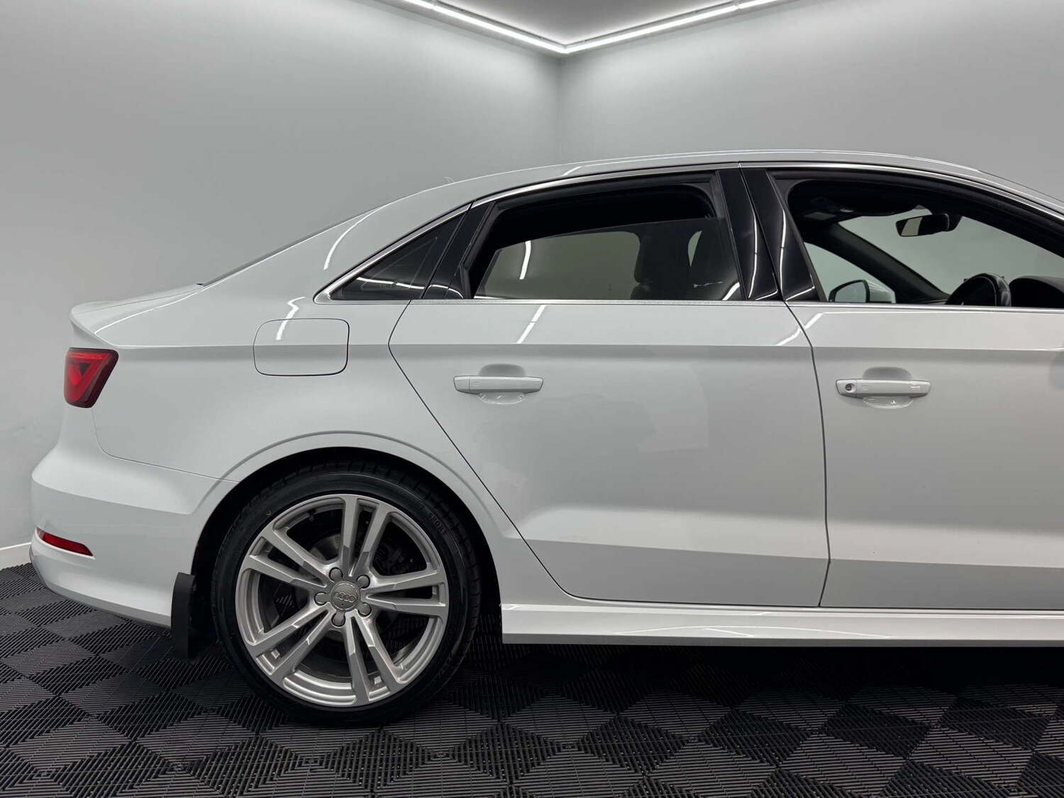 Used Audi A3 2016 for sale - 78215497: Photo 15