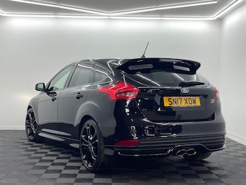 Used Ford Focus 2017 for sale - 75867015: Photo