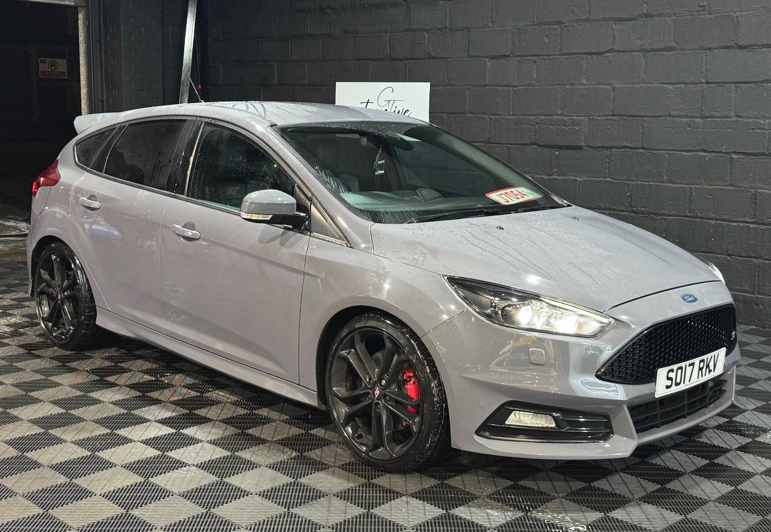 Used Ford Focus 2017 for sale - 77279210: Photo 9