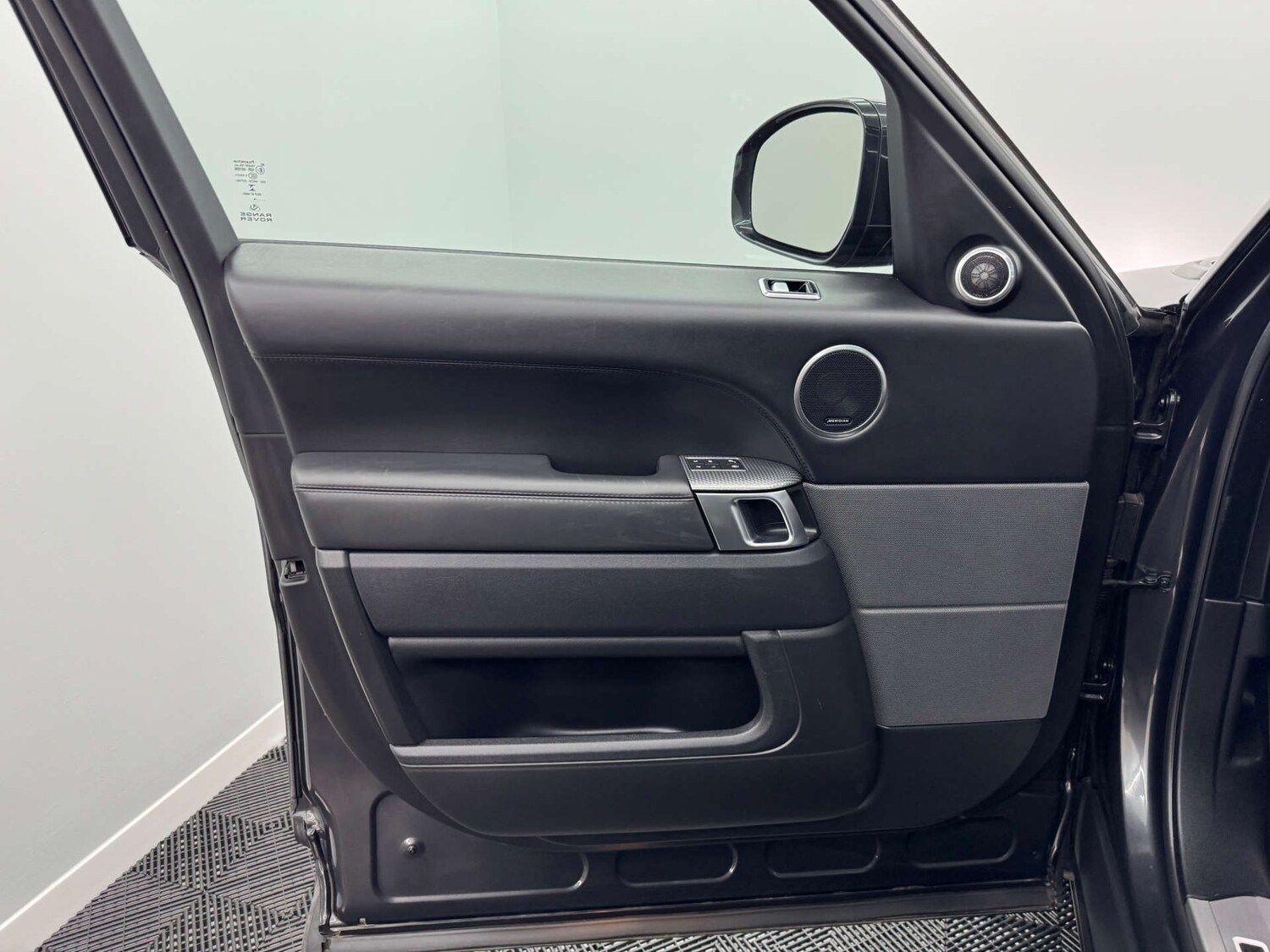 Used Land Rover Range Rover Sport 2018 for sale - 78172528: Photo 26