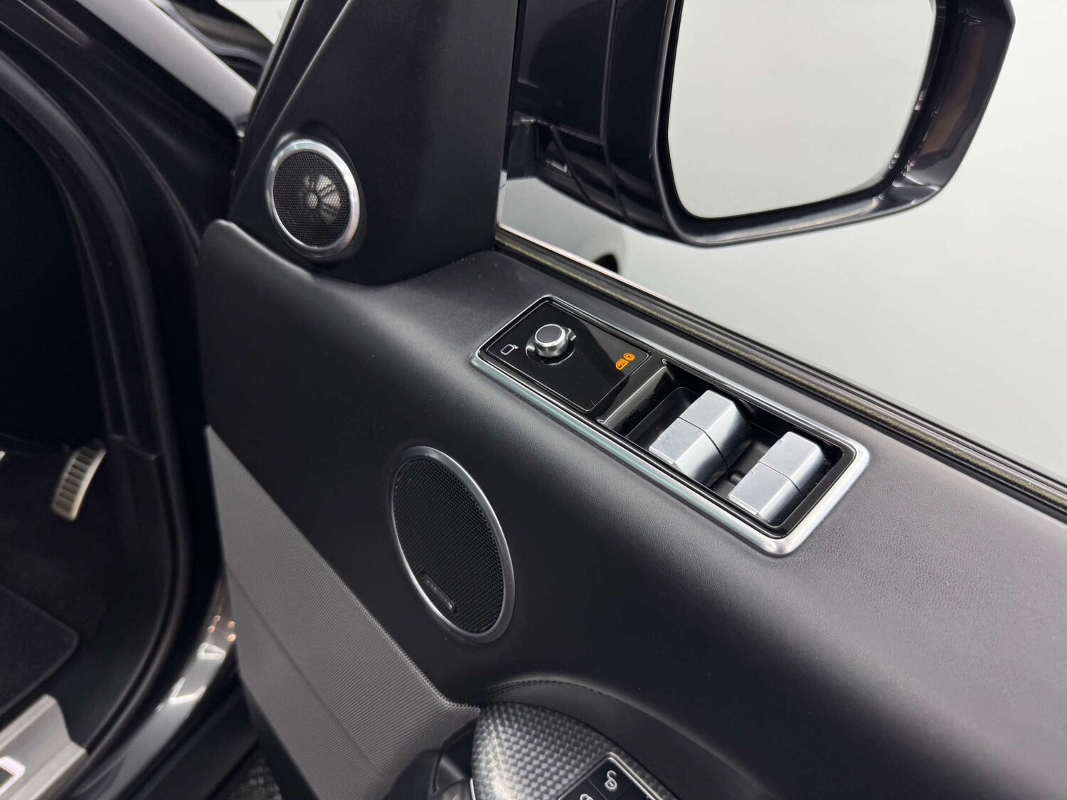 Used Land Rover Range Rover Sport 2018 for sale - 78172528: Photo 40